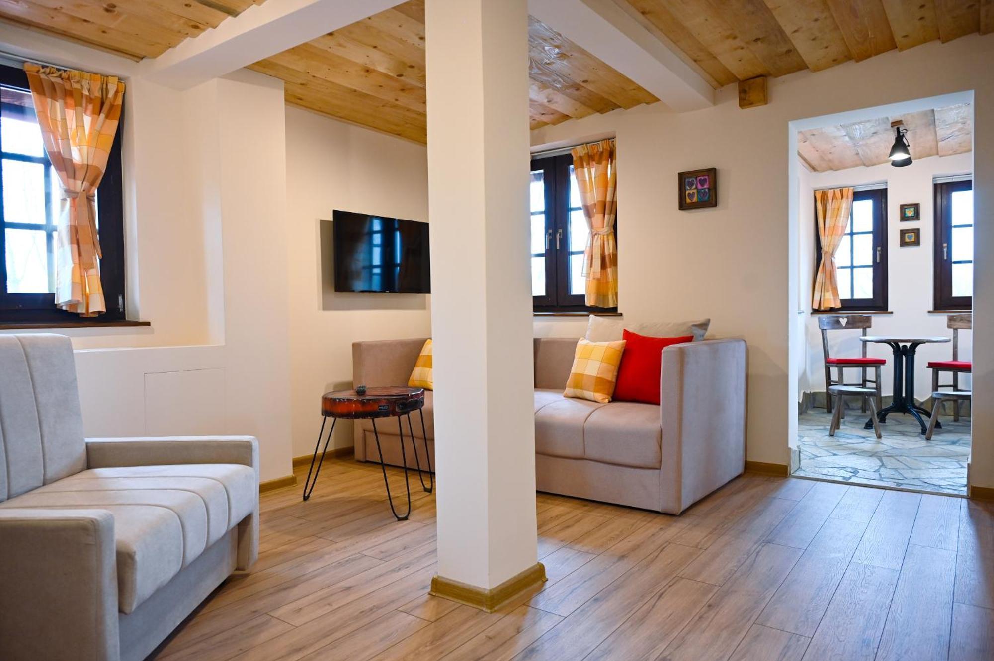 B&B Etno Village Suncana Reka Banja Koviljača Eksteriør billede